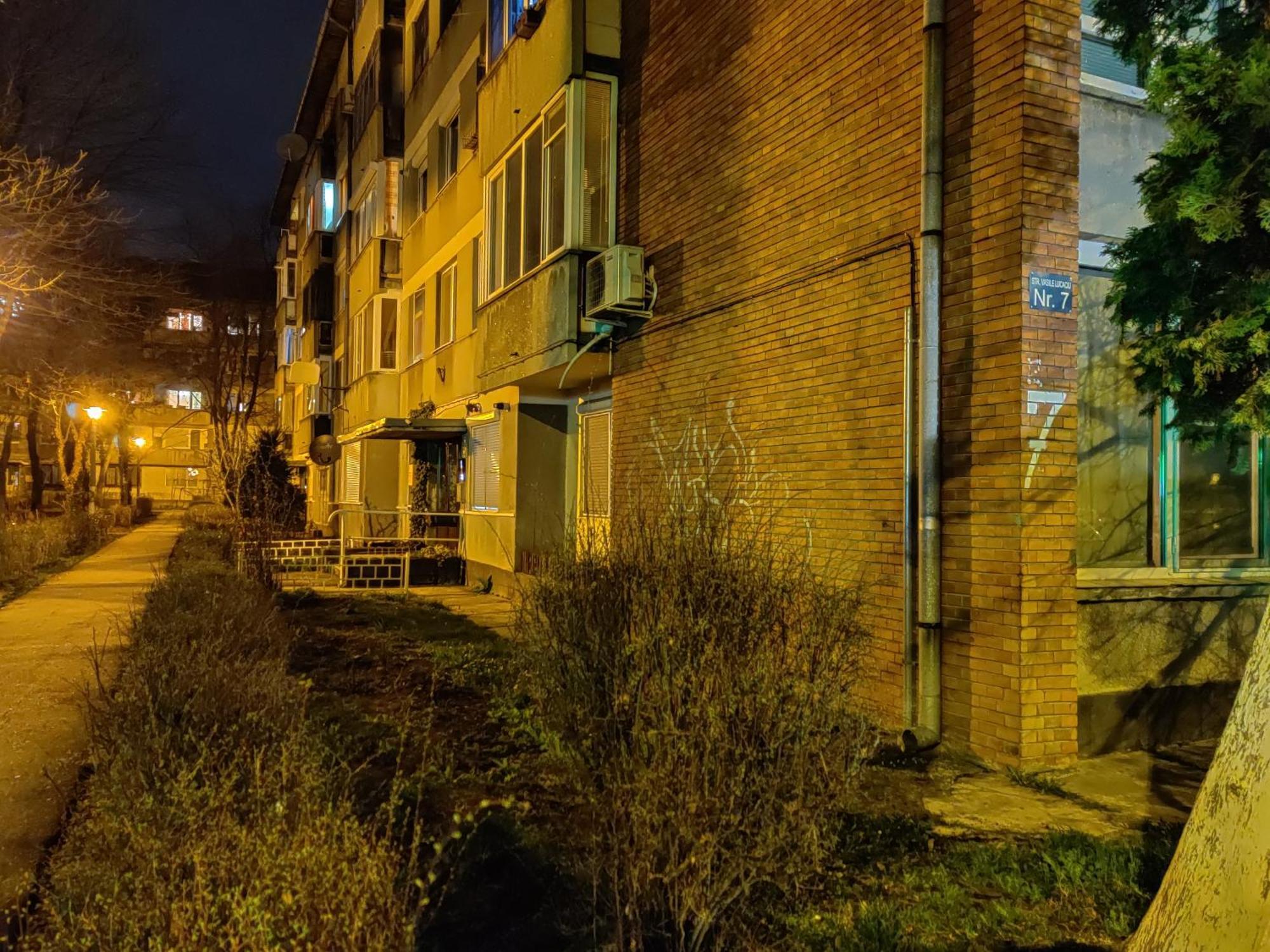 Comfy & Pleasant Apartment 10 Min Walk To Downtown Timişoara Buitenkant foto