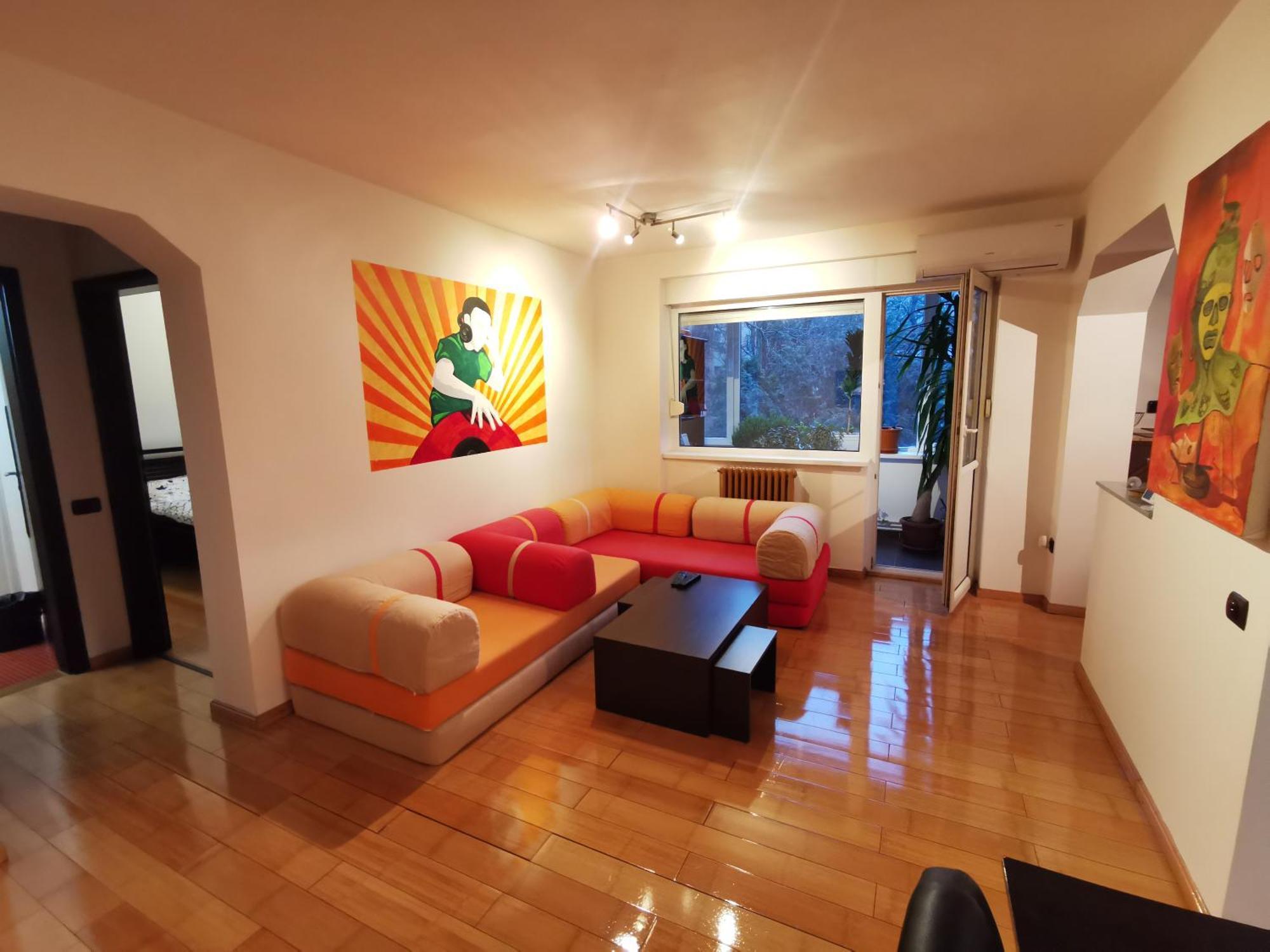 Comfy & Pleasant Apartment 10 Min Walk To Downtown Timişoara Buitenkant foto